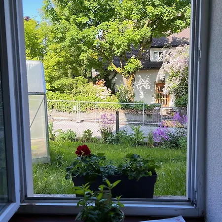 Kleines Nest Im Zentrum, Eigener Eingang, Parkplatz, Kostenloses Wlan *